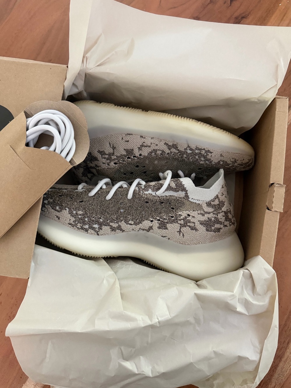 Adidas Yeezy Boost 380 - Pyrite - size 8
